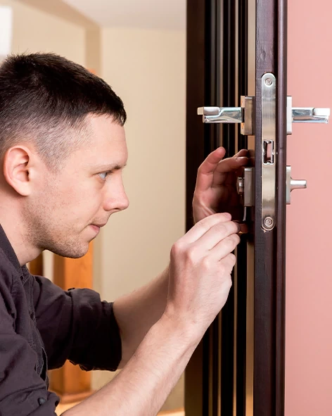 : Professional Locksmith For Commercial And Residential Locksmith Services in Fontana, CA