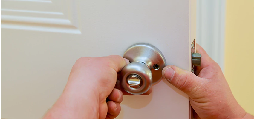 After-hours Locksmith For Lock And Key Installation in Fontana, CA